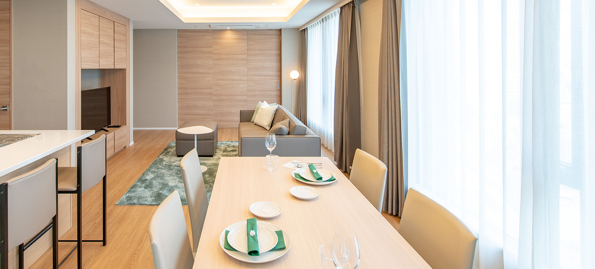 A new luxuary serviced apartment in Osaka Dojima