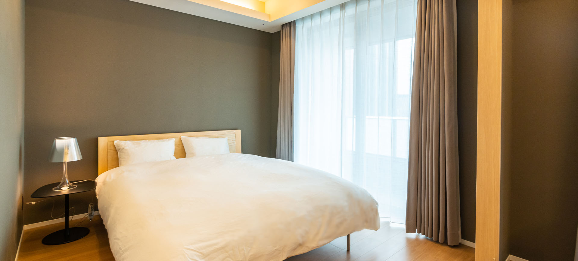 A new luxuary serviced apartment in Osaka Dojima